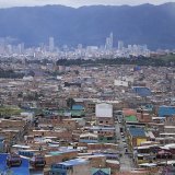 A la suite d'un séisme de magnitude 6,1, des scènes de panique ont été vues à Bogota, où les habitants quittaient leurs maisons (Archives).